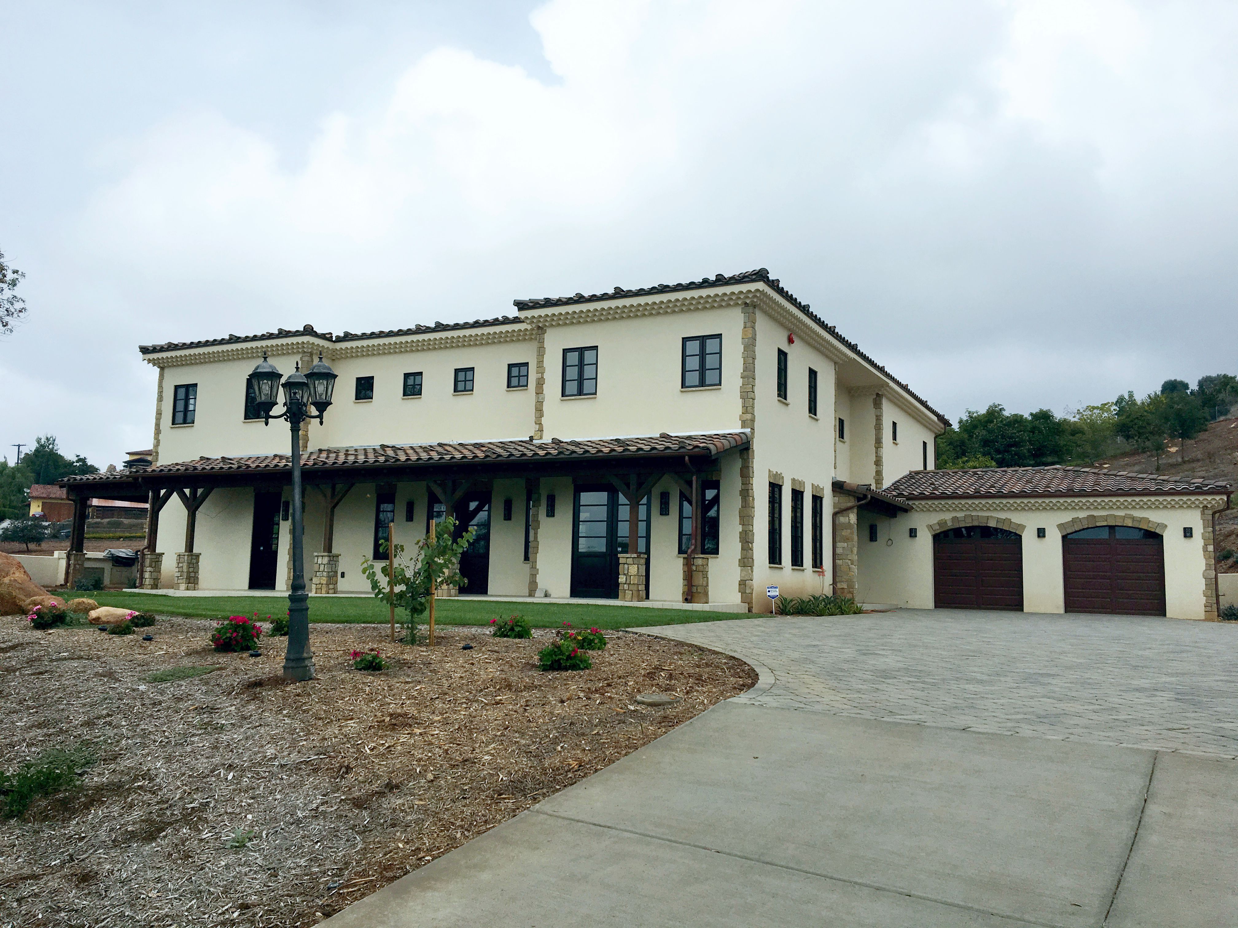 Complete Homes, photo 1