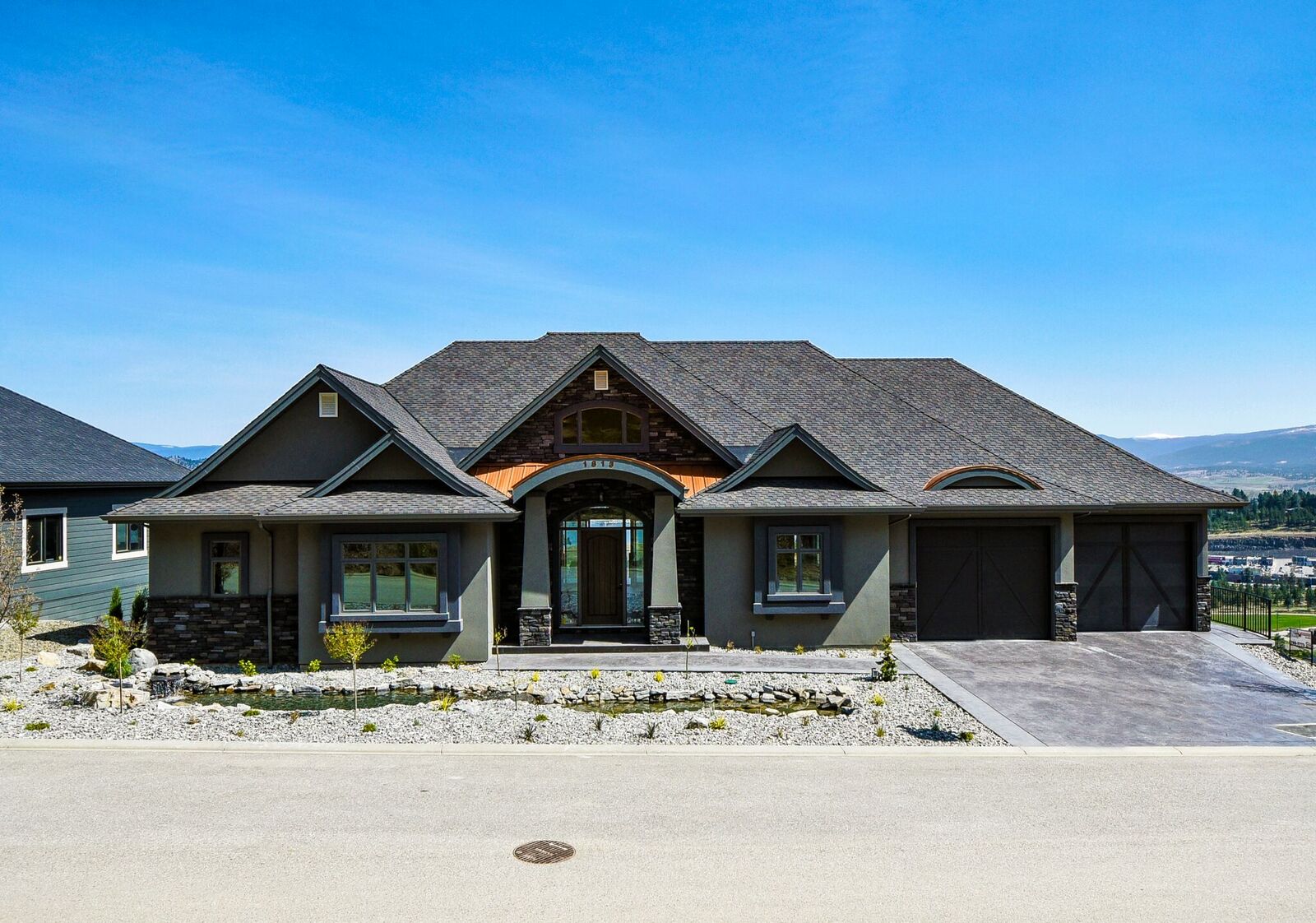 Complete Homes, photo 1