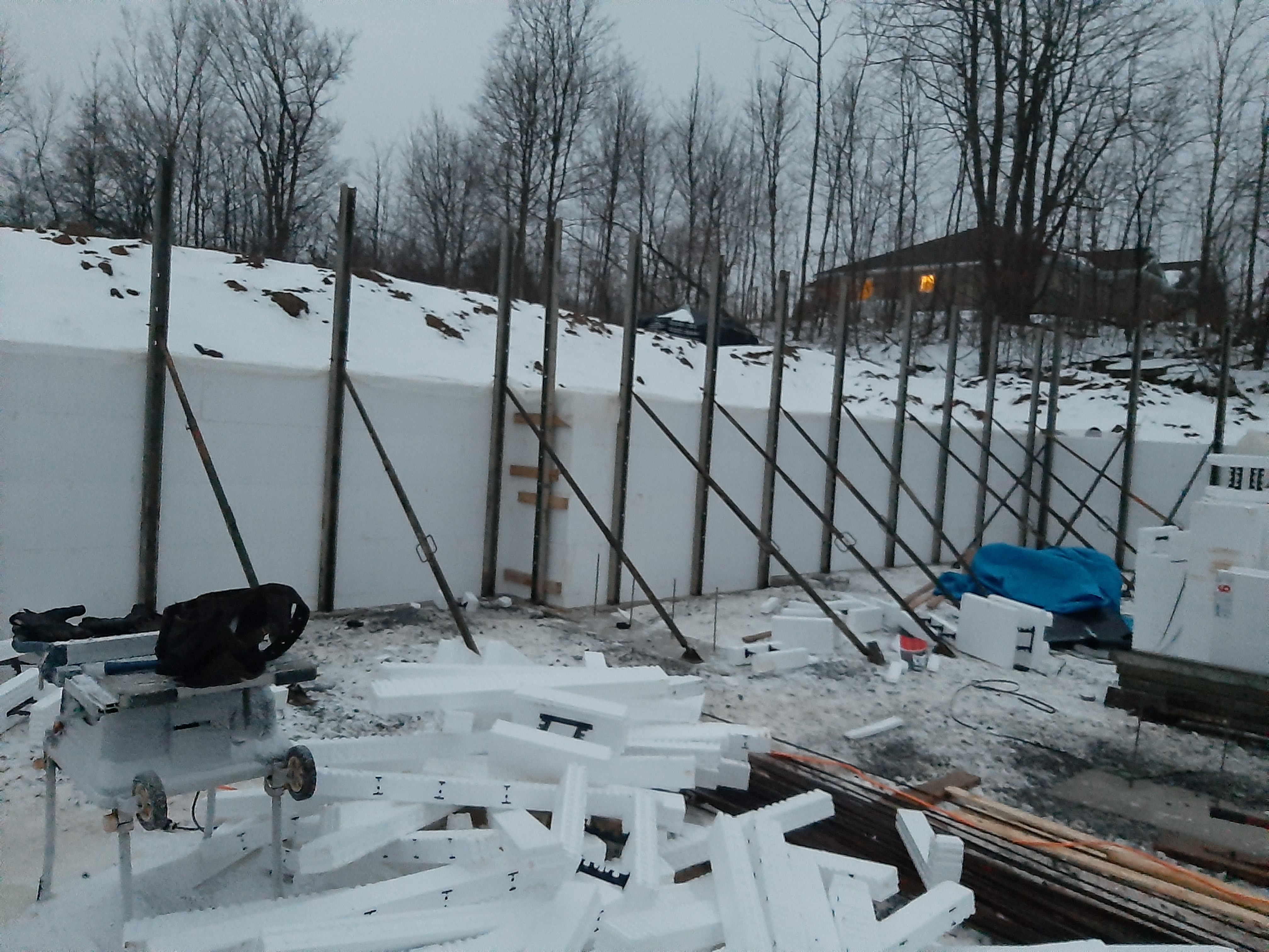 Basements, photo 1