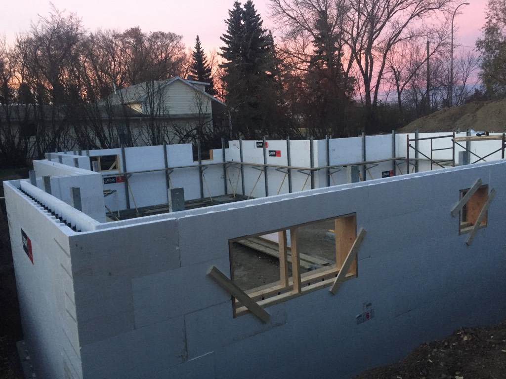 Basements, photo 2