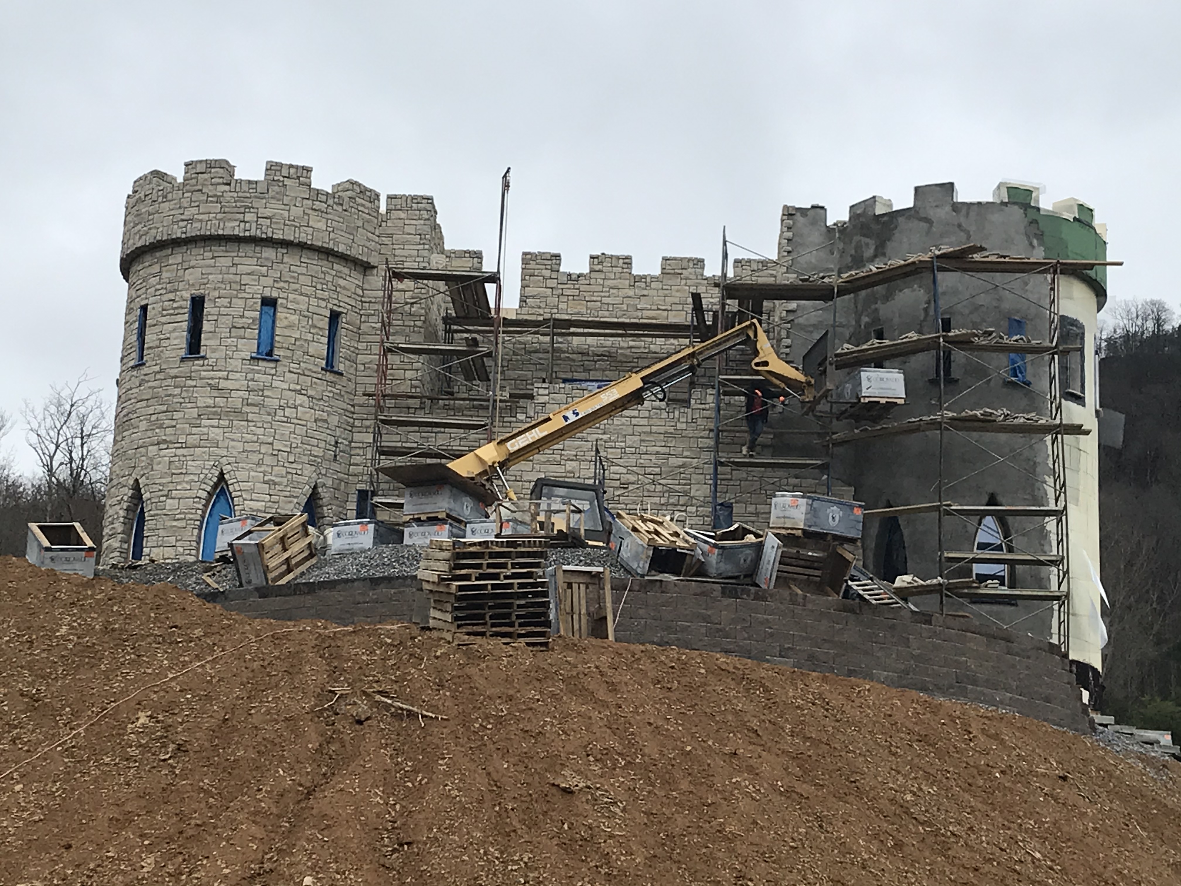 Complete Homes, photo 1