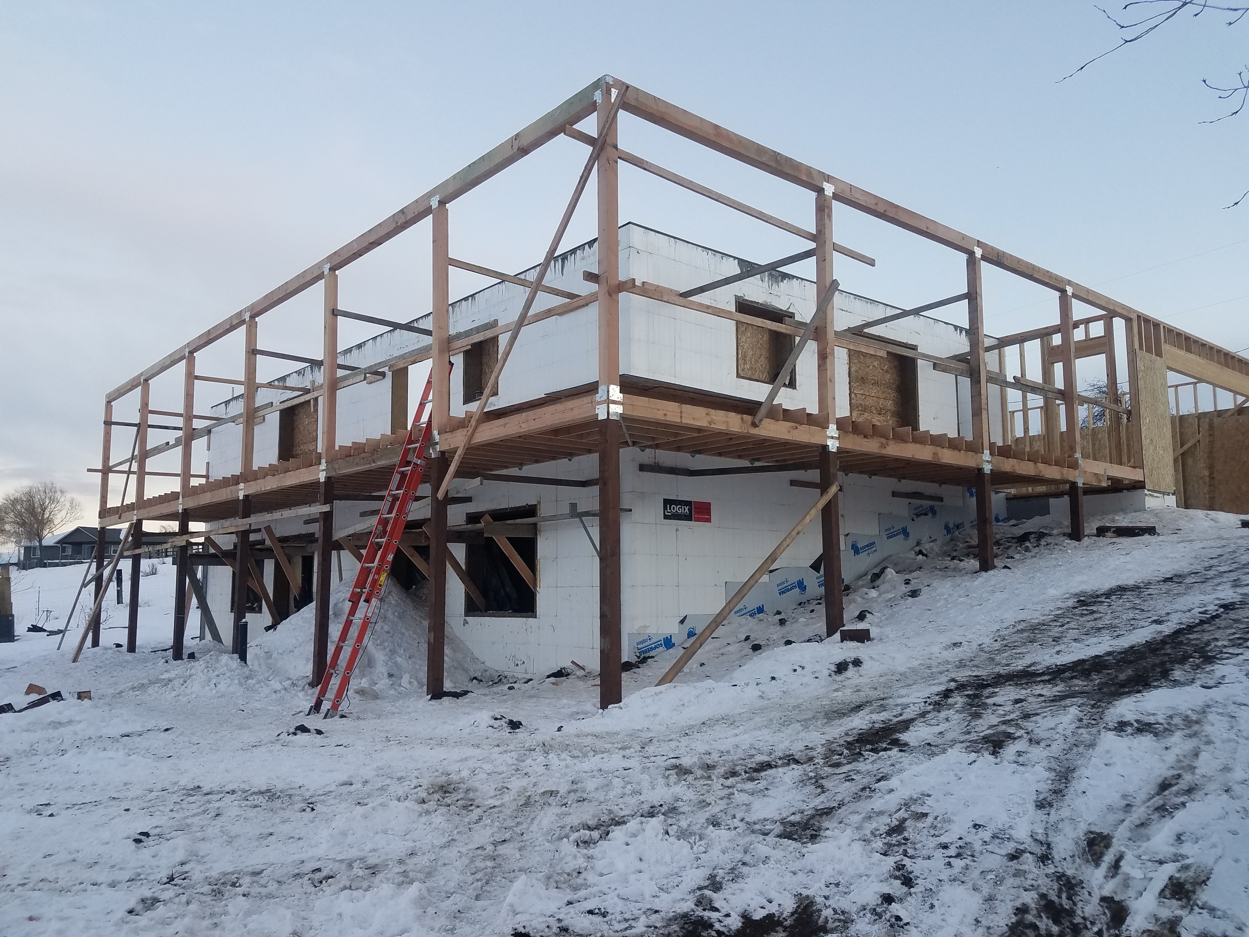 Complete Homes, photo 1