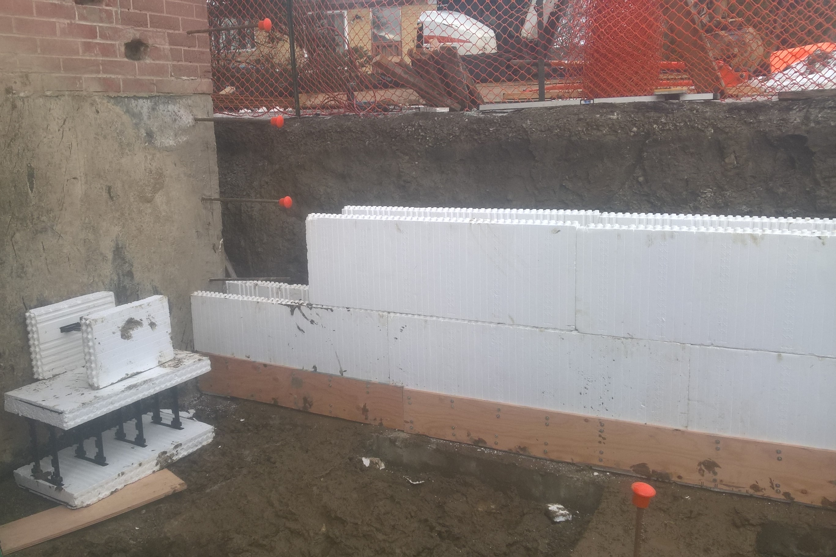 Basements, photo 1