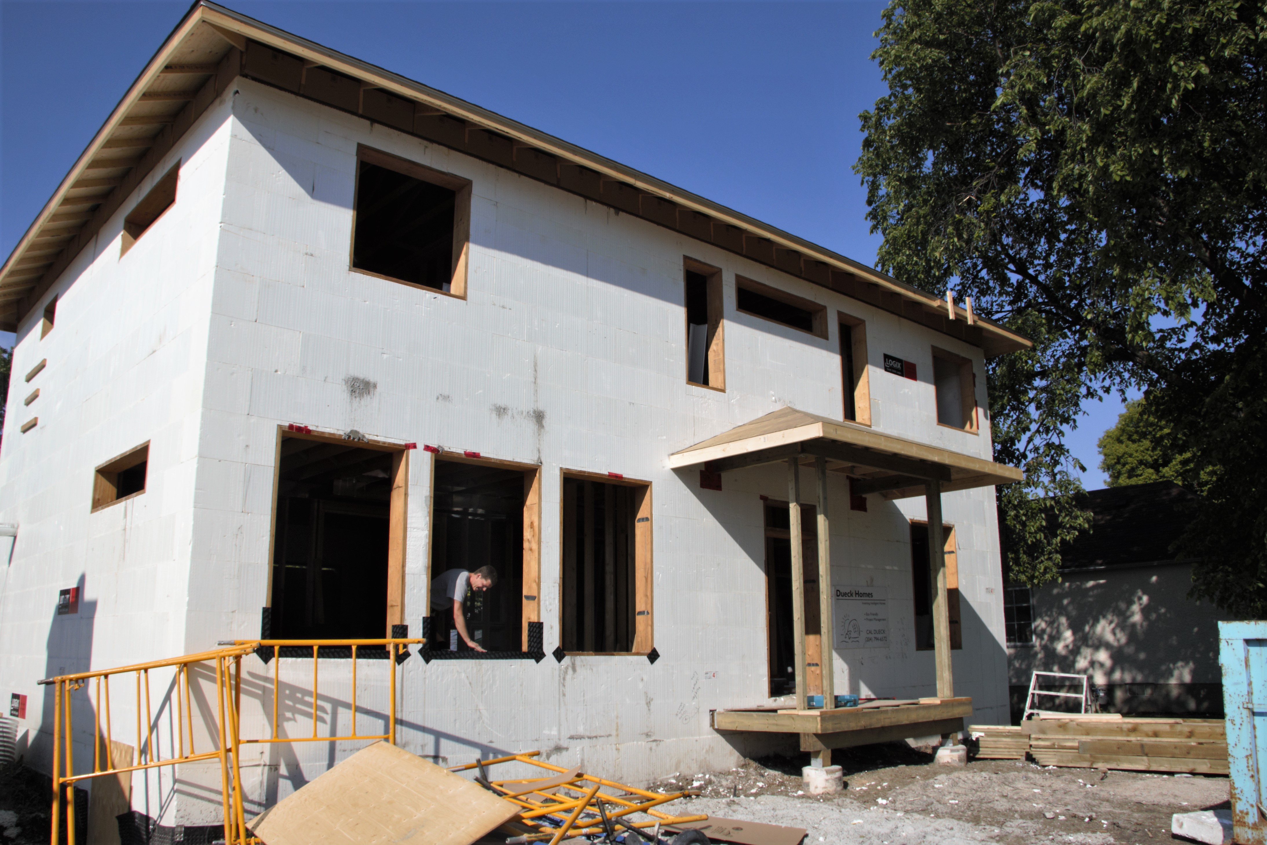 Complete Homes, photo 1