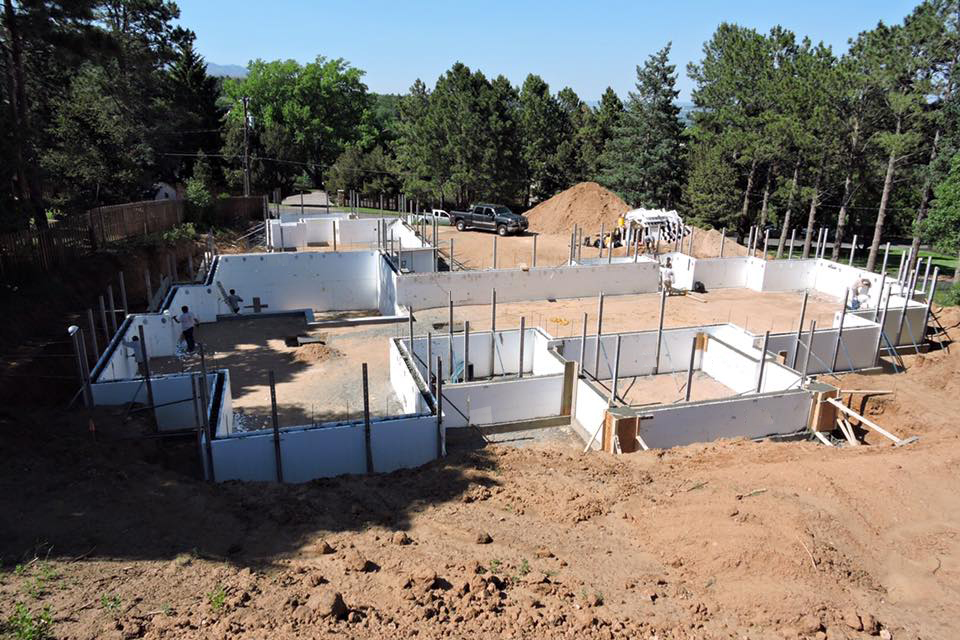 Complete Homes, photo 1