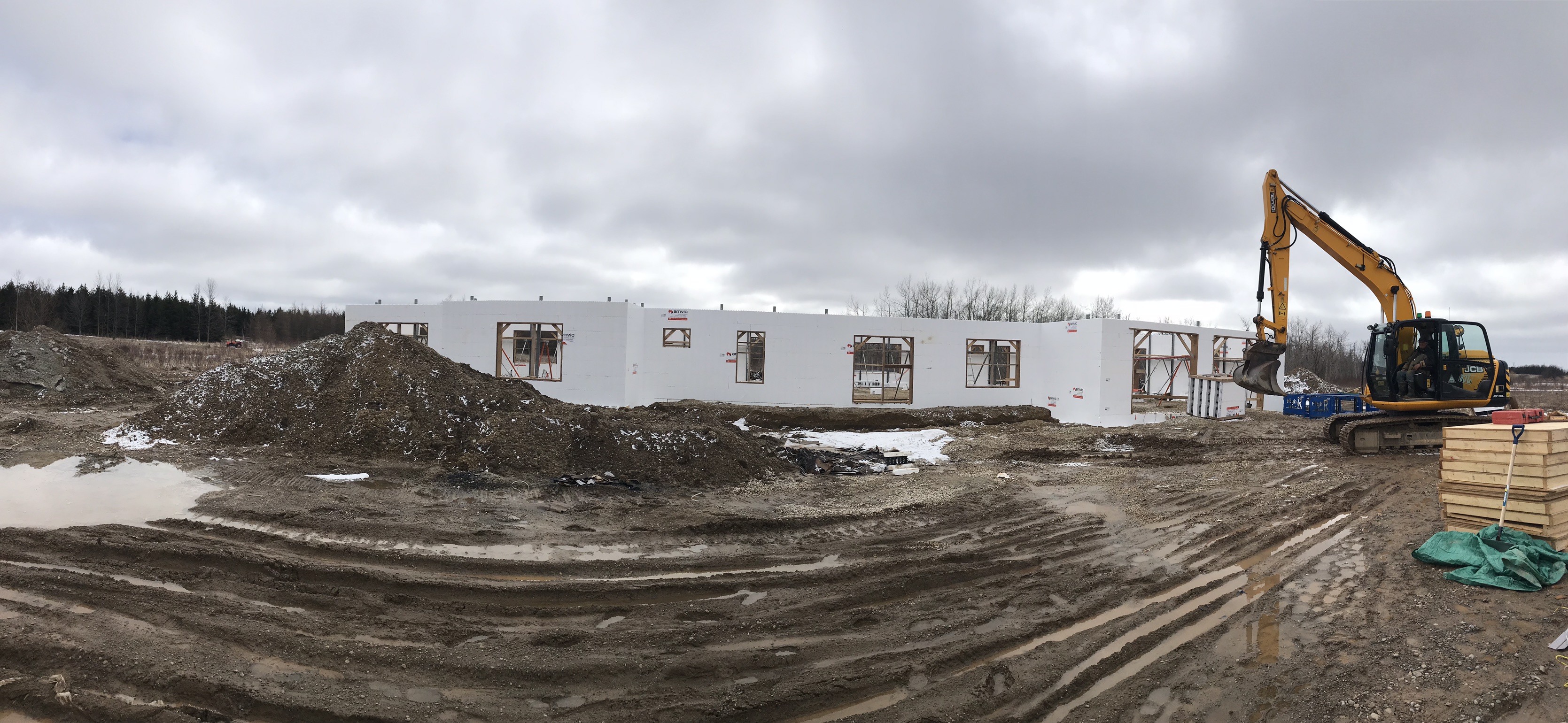 Complete Homes, photo 1