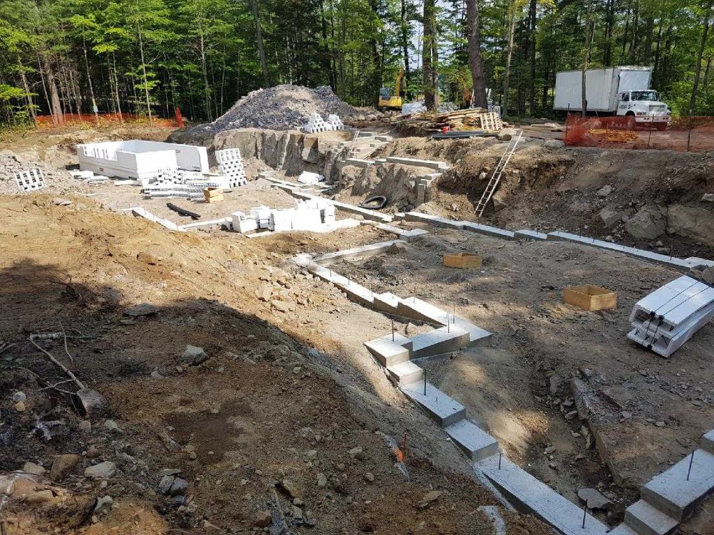 Basements, photo 1