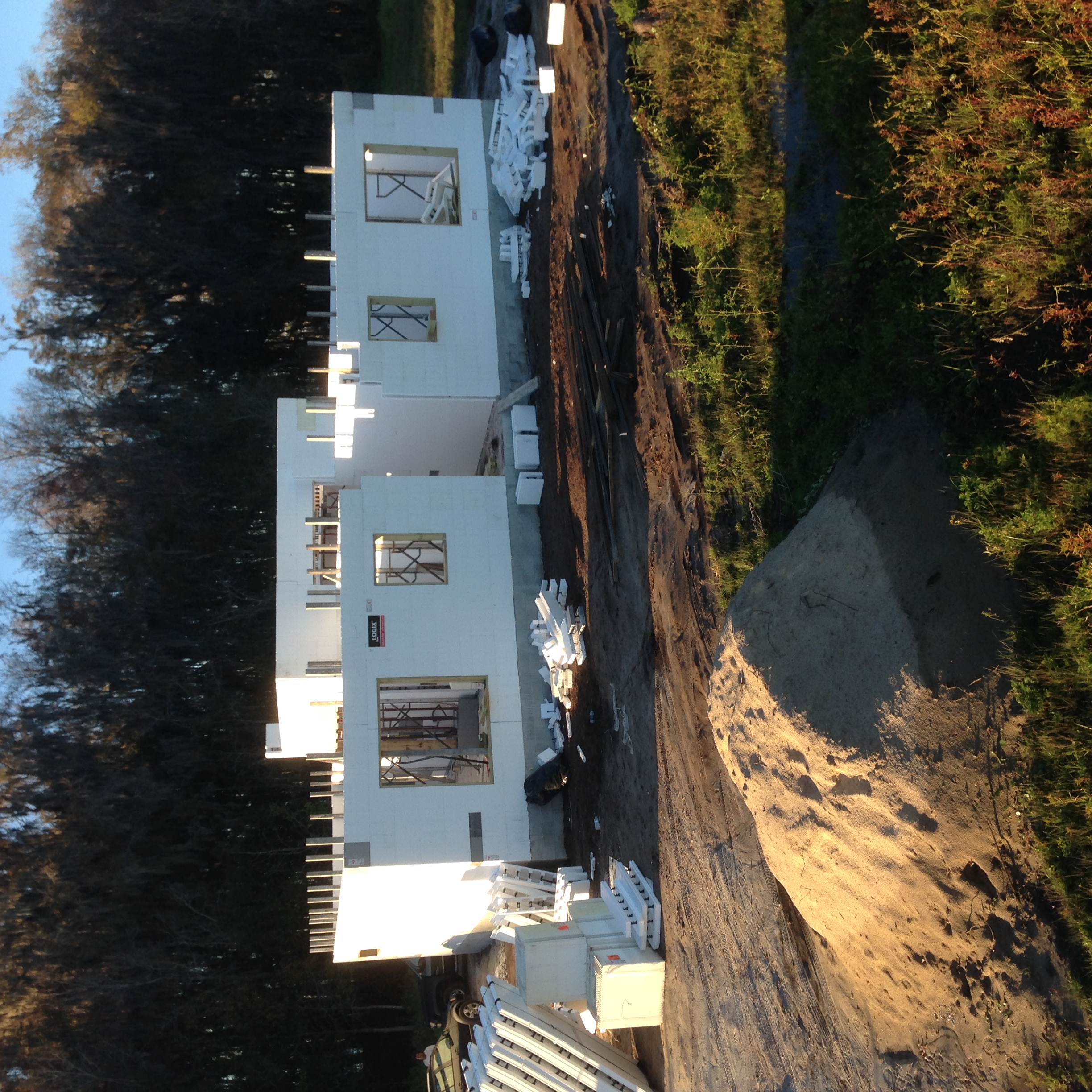 Complete Homes, photo 1