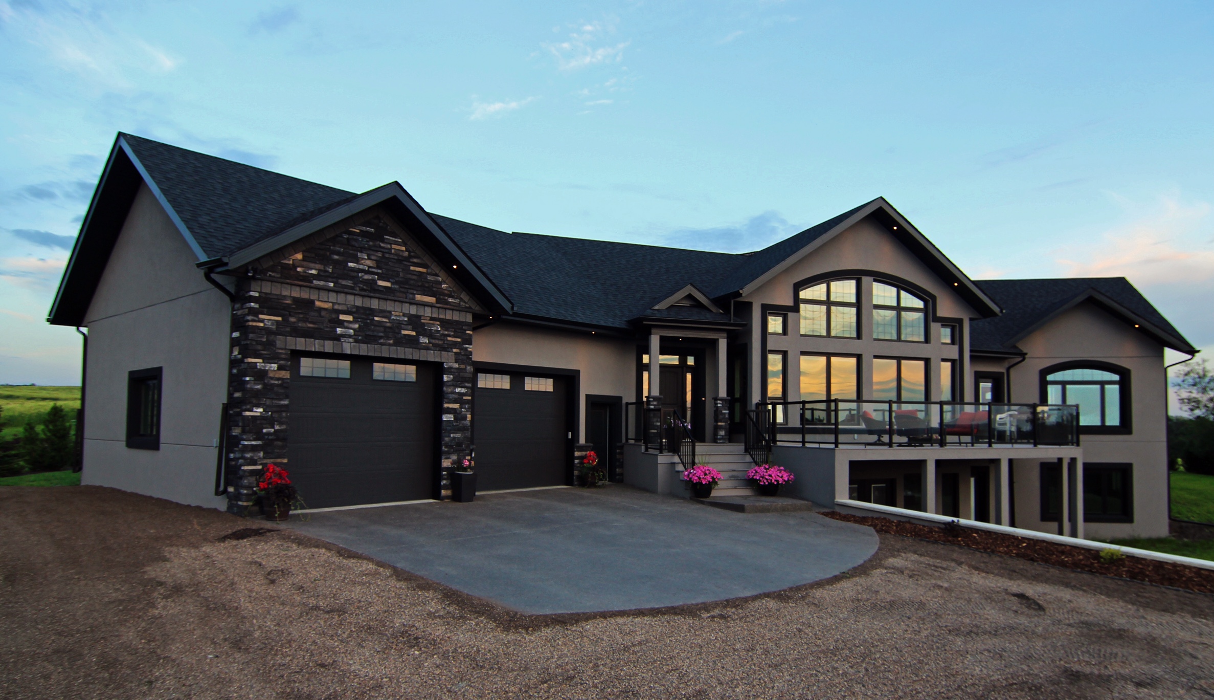 Complete Homes, photo 1