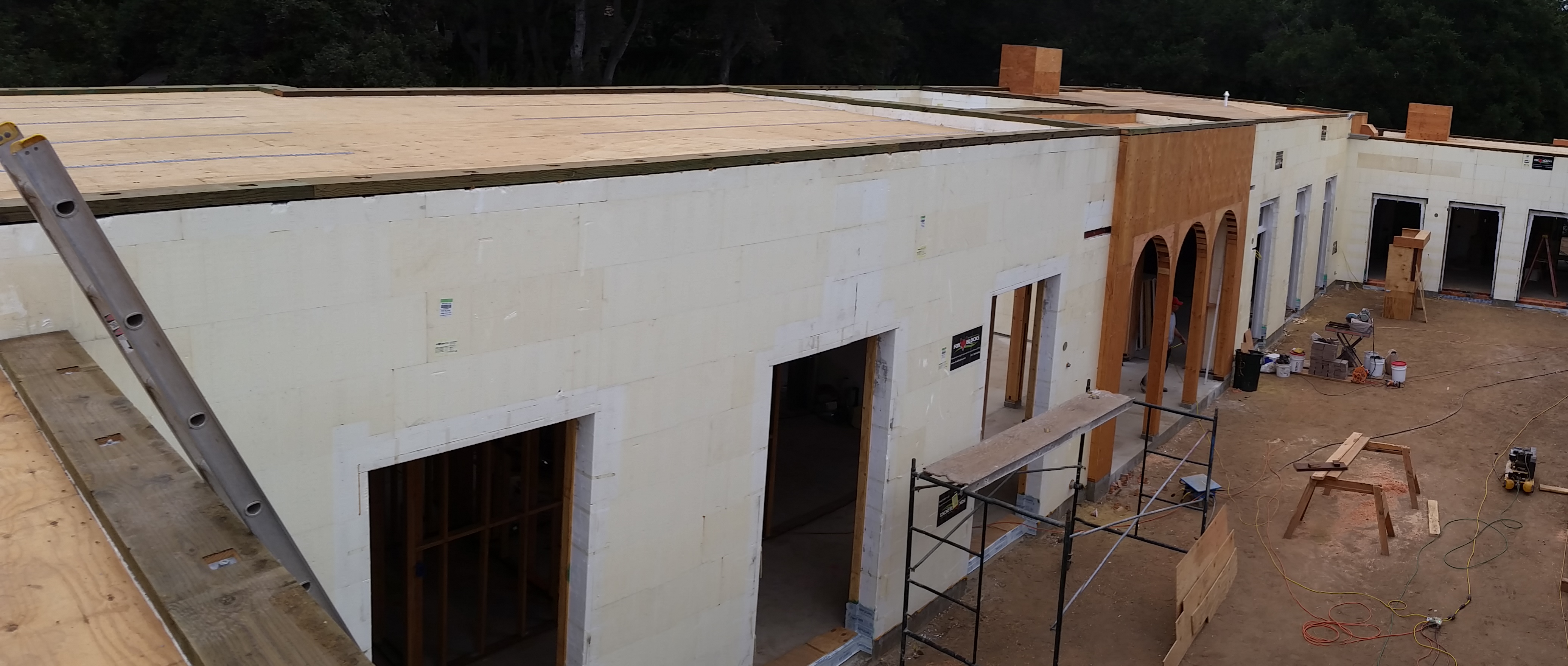Complete Homes, photo 1