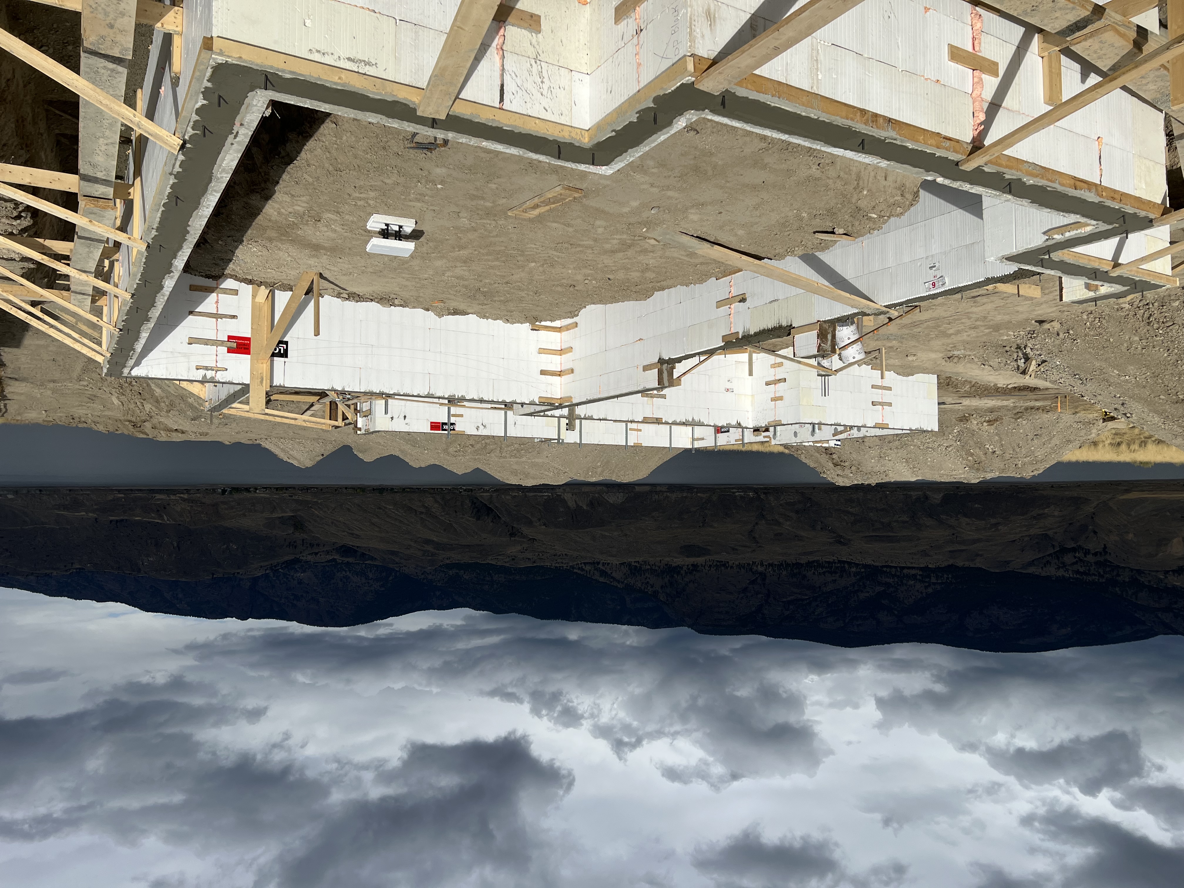 Basements, photo 1