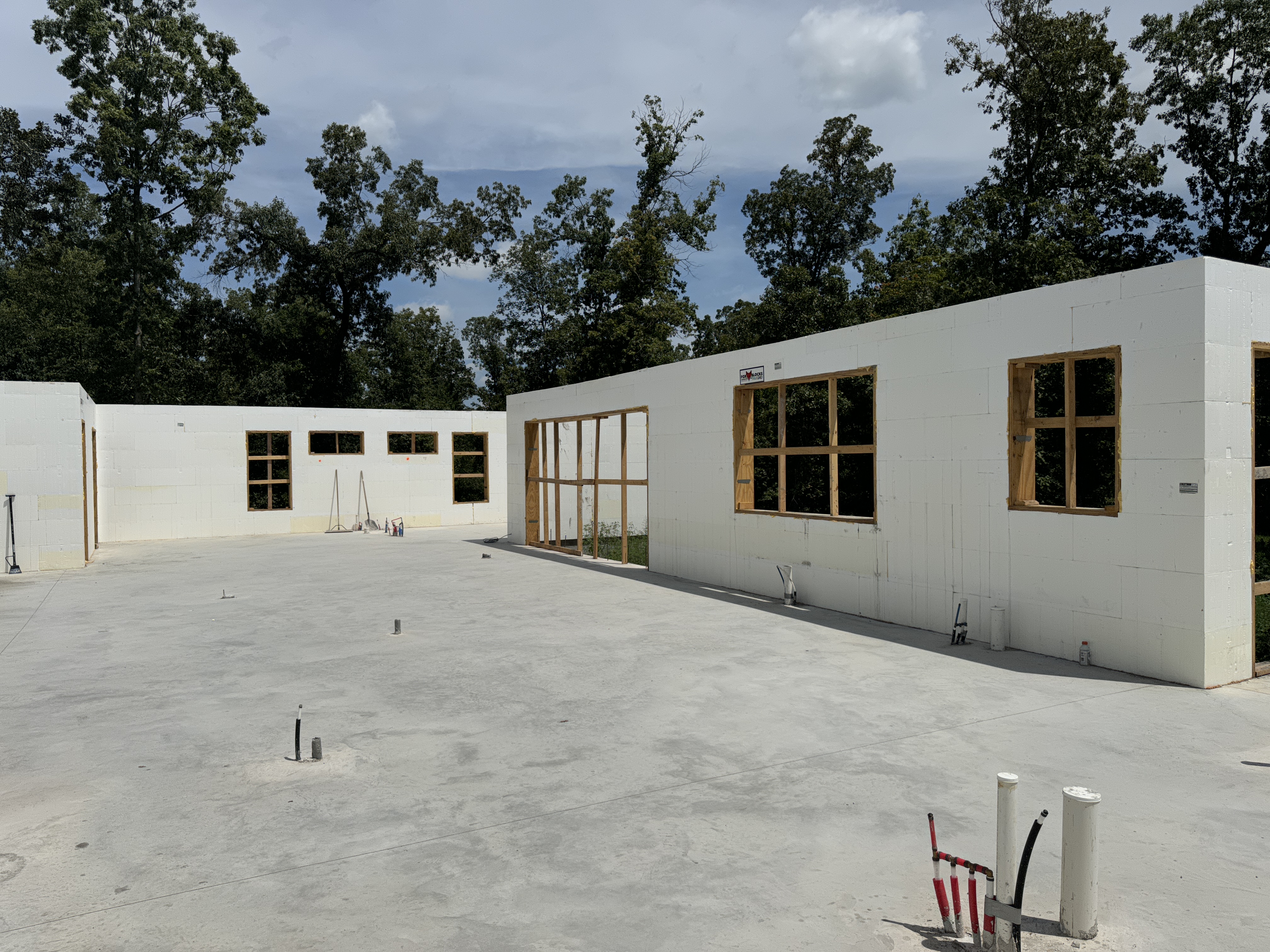 Complete Homes, photo 1