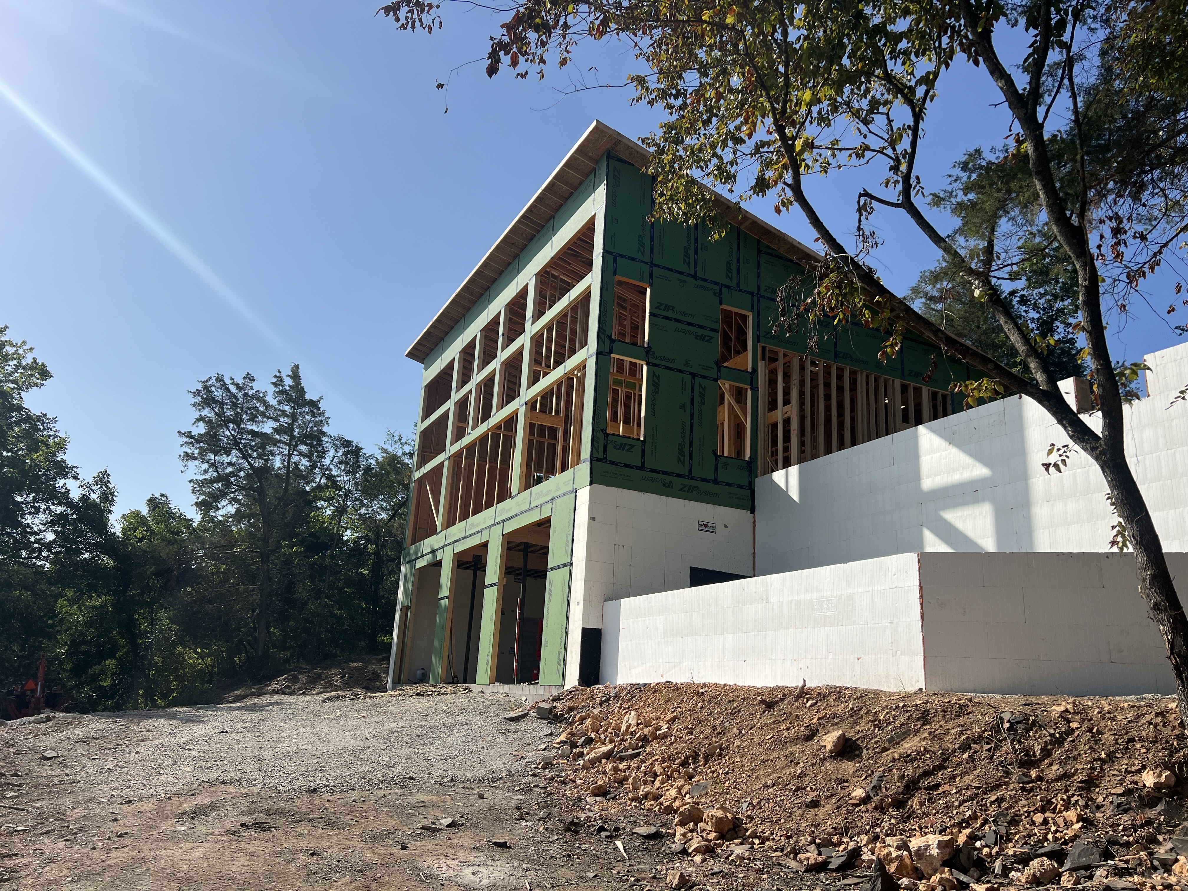 Complete Homes, photo 1