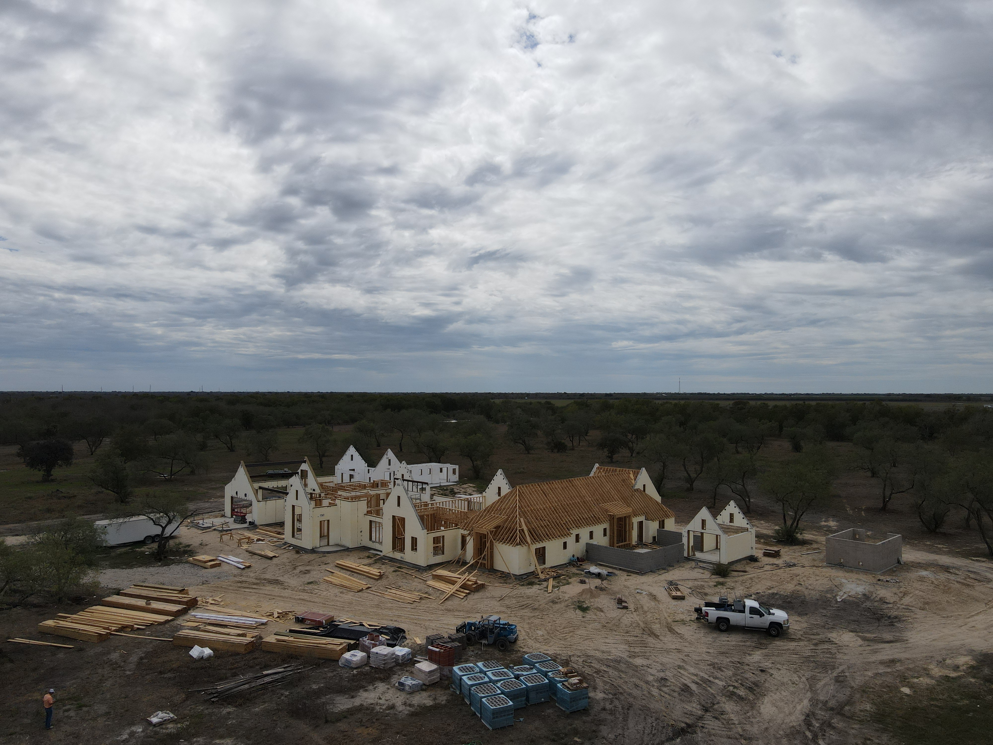 Complete Homes, photo 1