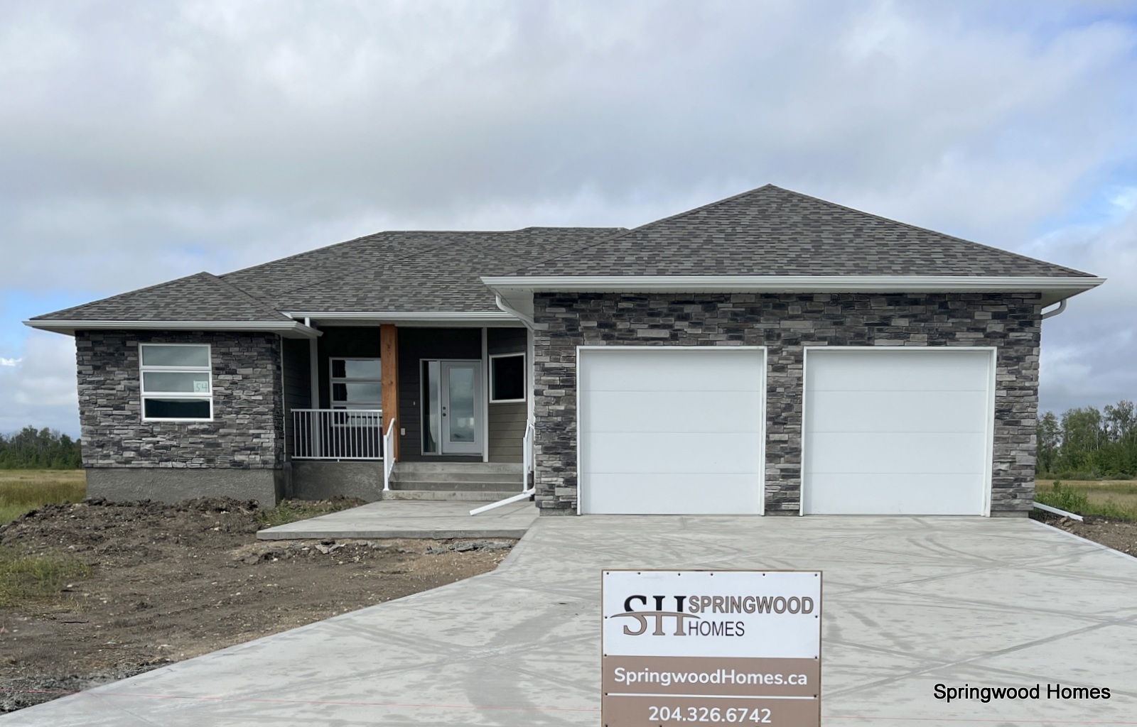 Complete Homes, photo 1